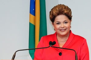 Dilma tem 43%, Aécio, 14%, e Campos, 7%, indica pesquisa Dilma tem 43%, Aécio, 14%, e Campos, 7%, indica pesquisa